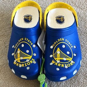 CROCS NBA Golden State Warriors - Blue and Yellow Sandals - size 7/9